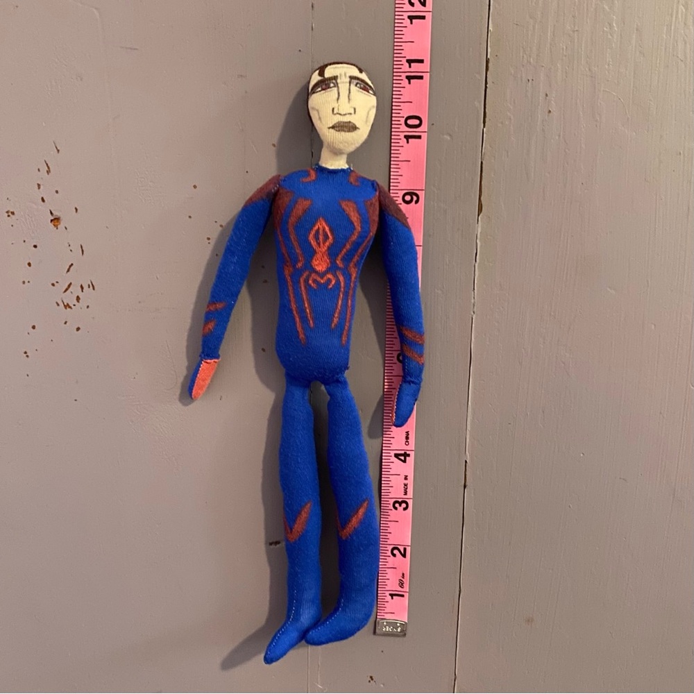 🕸️SPIDER-MAN 2099🕸️ 11” Custom PLUSH Miguel O’hara HANDMADE Collectible DOLL - Picture 13 of 13